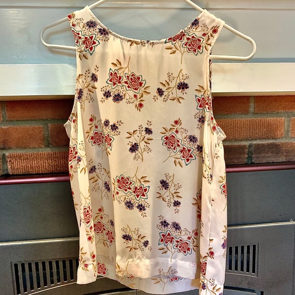 Pink Republic Tops - CUTE PINK REPUBLIC BLOUSE WHITE WITH FLORAL DESIGN